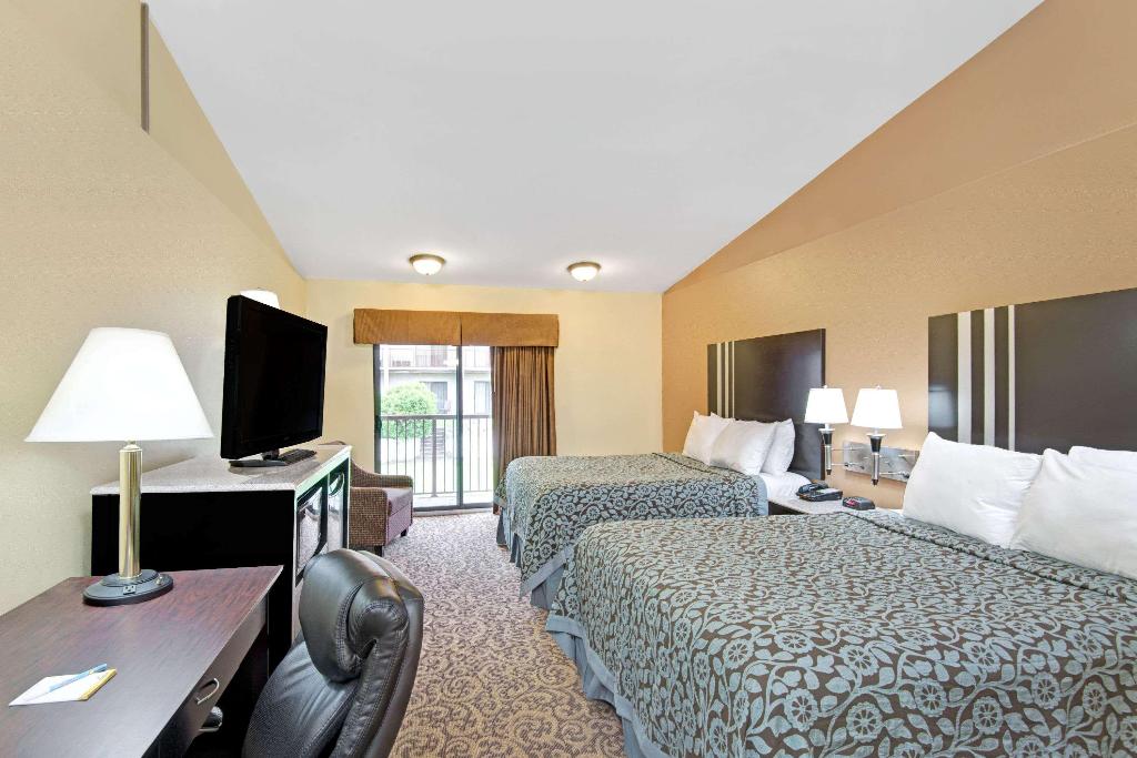 Days Inn By Wyndham Washington