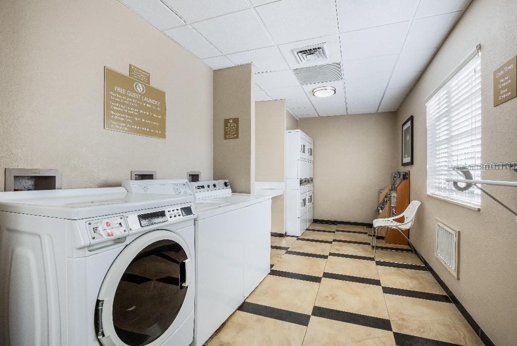 Candlewood Suites Virginia Beach/Norfolk