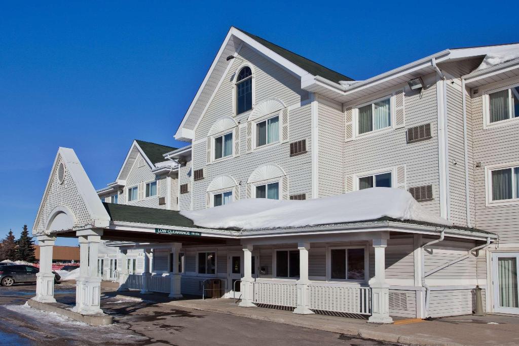 Country Inn &Suites Saskatoon