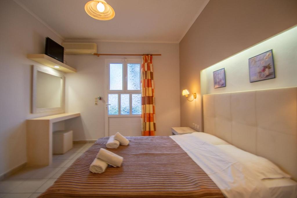 Agoulos Beach Hotel