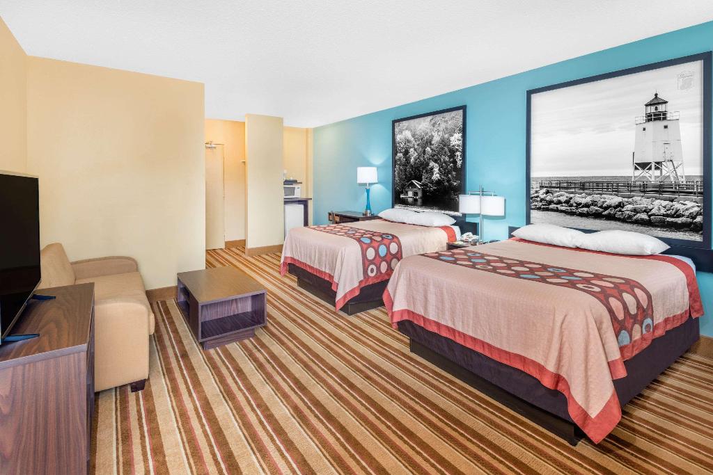 Super 8 By Wyndham Thunder Bay
