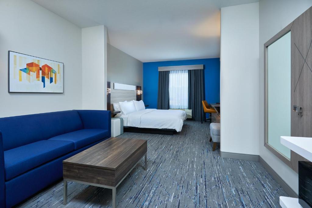 Holiday Inn Express Swift Current