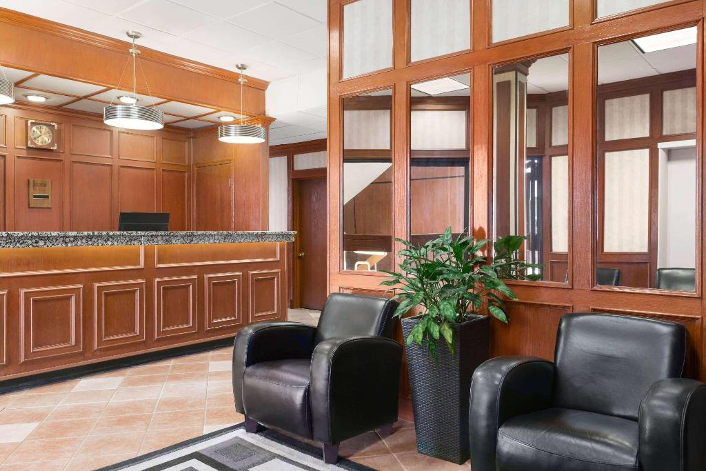 Travelodge By Wyndham North Battleford