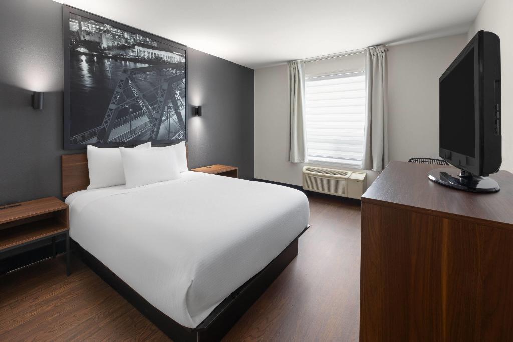 hotel-thumb