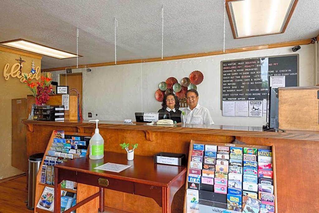 Guest Inn Rogers