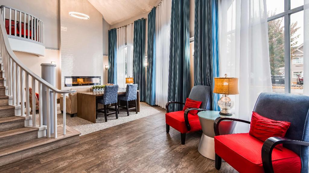 Best Western Plus Regency Inn And Conference Centre