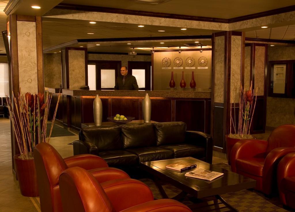 Nomad Hotel And Suites