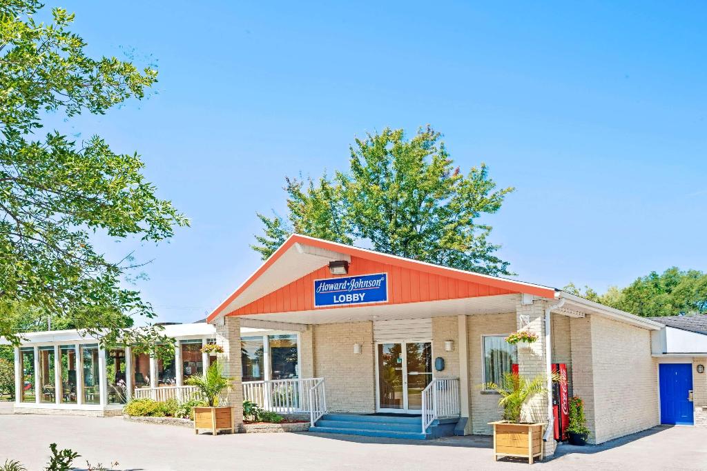 Howard Johnson By Wyndham Lindsay