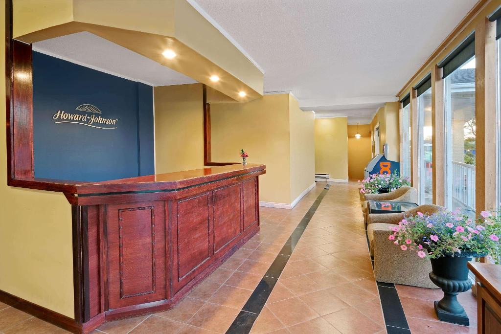 Howard Johnson By Wyndham Lindsay