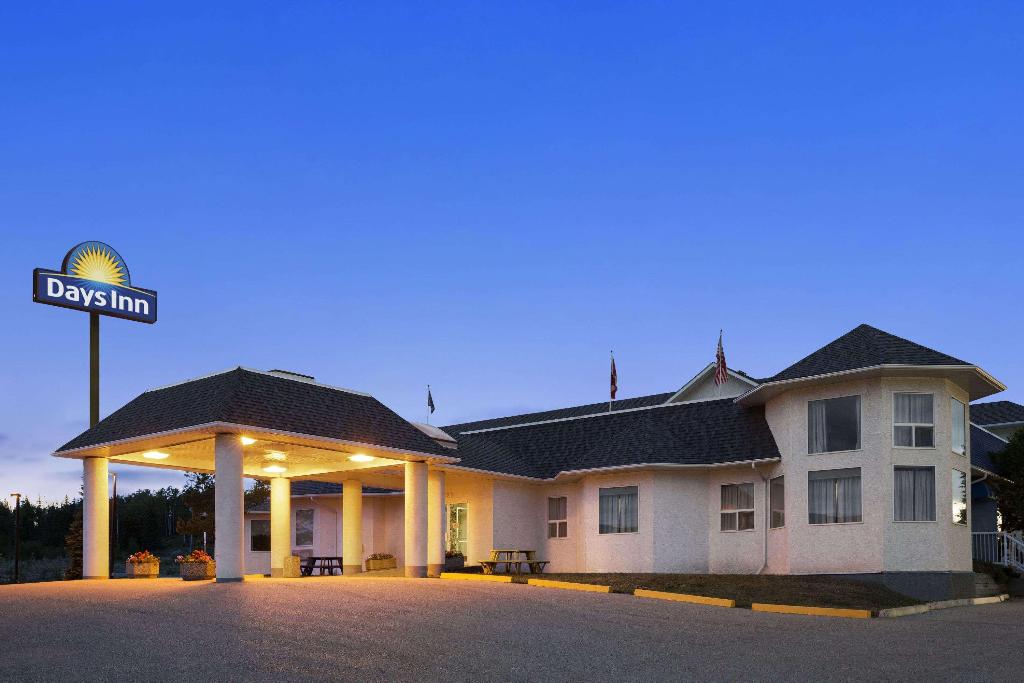 Days Inn By Wyndham Hinton