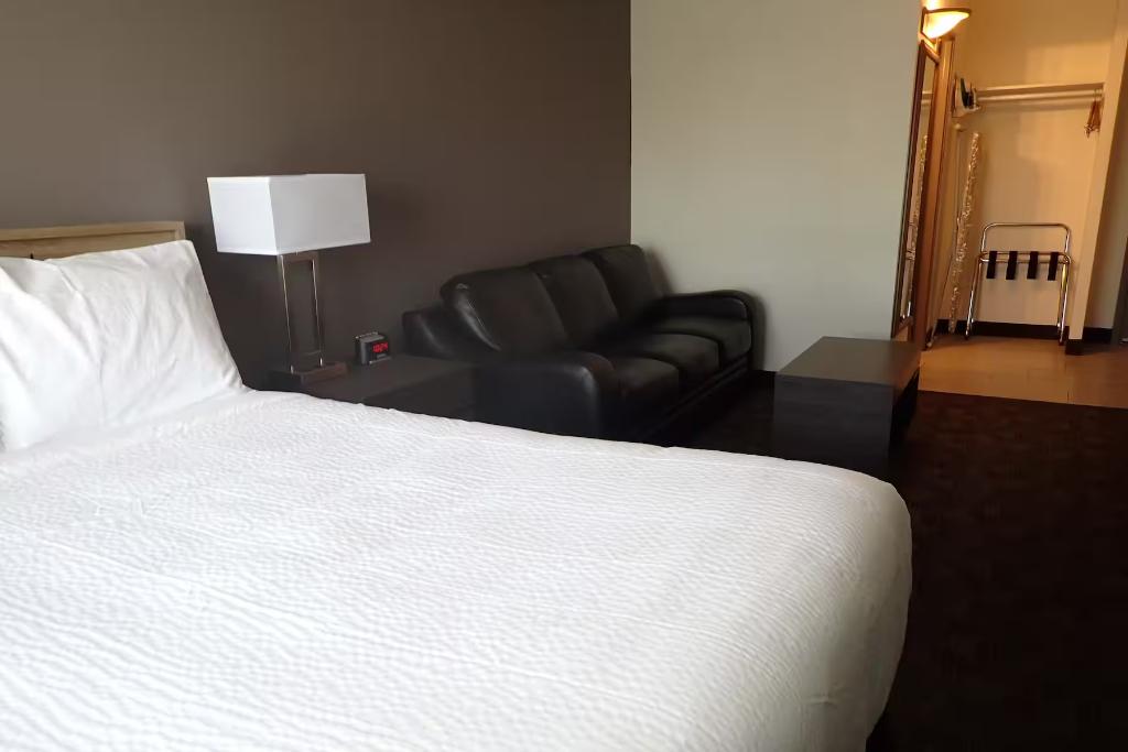 Days Inn By Wyndham Sudbury & Conference Centre