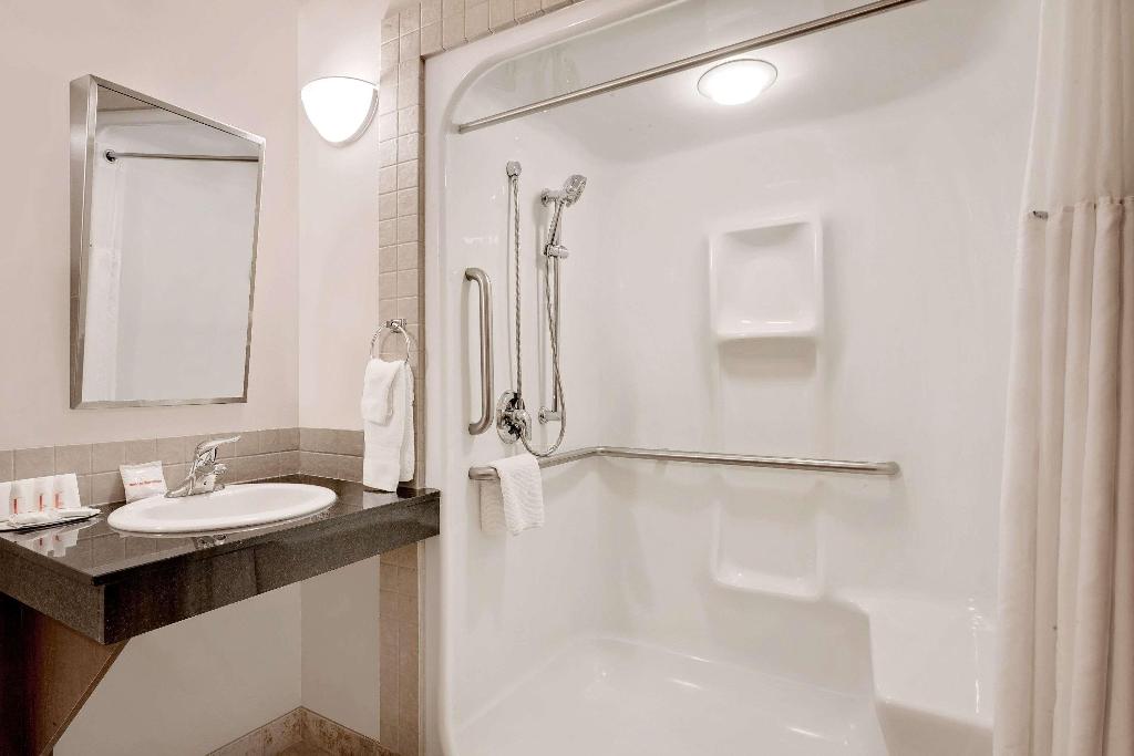 Ramada by Wyndham Lac La Biche