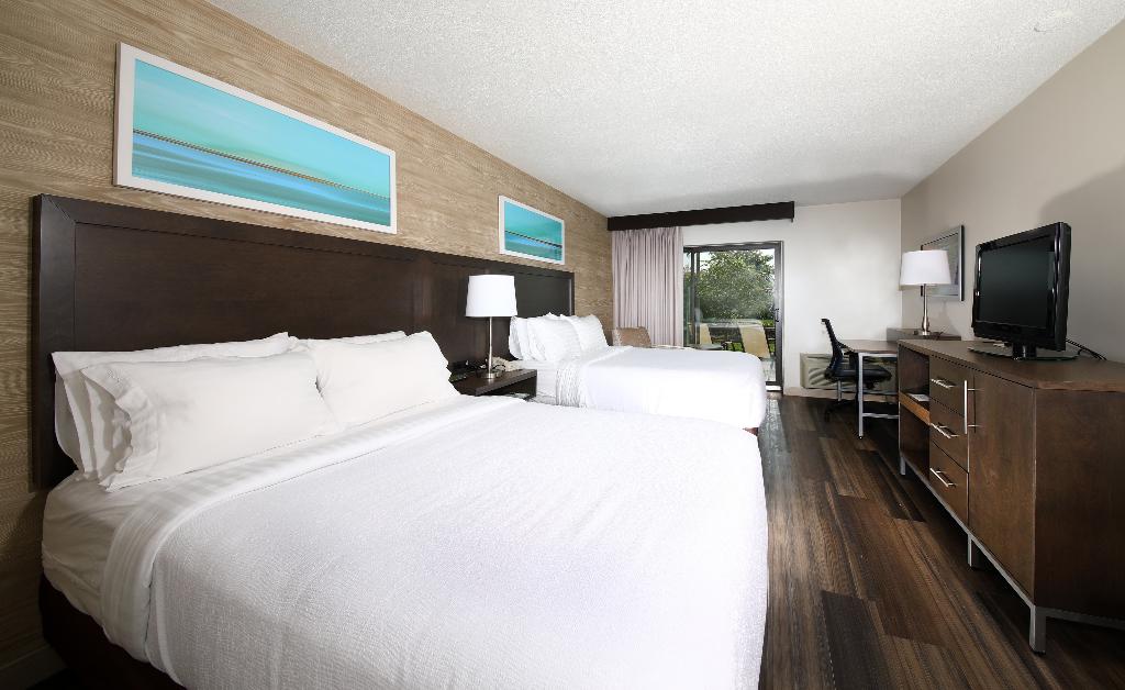 Holiday Inn Peterborough Waterfront
