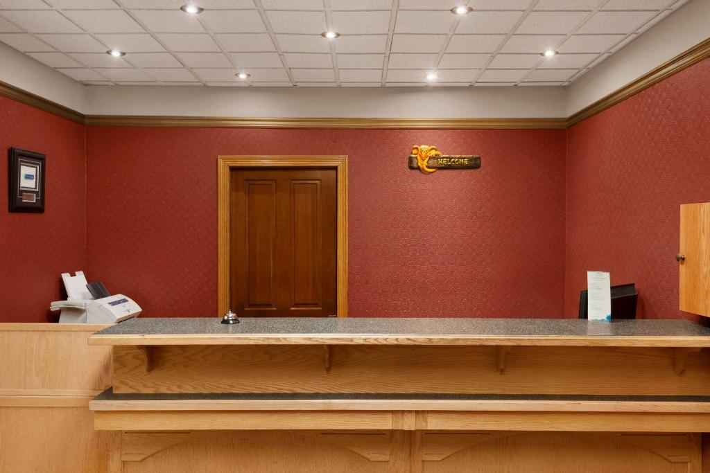 Travelodge By Wyndham Quesnel