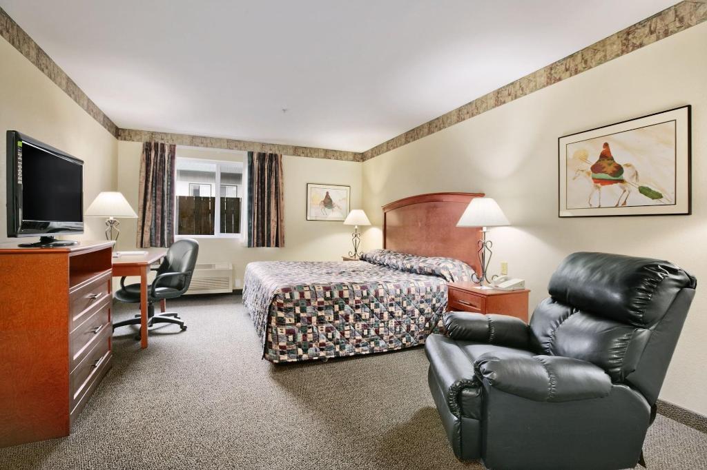 Toppenish Inn And Suites