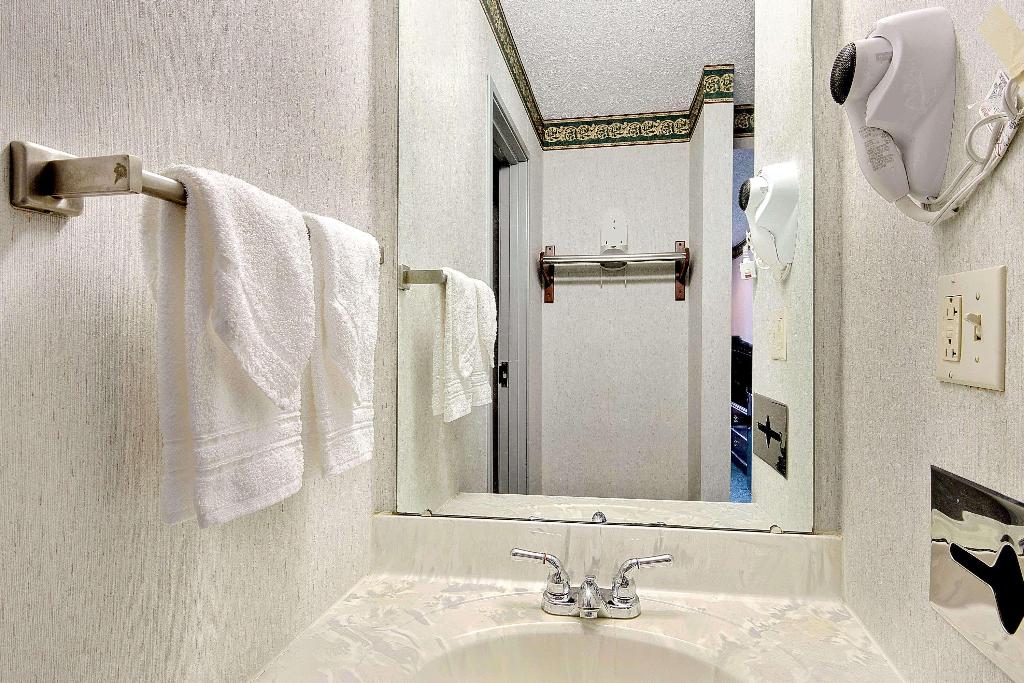 Days Inn By Wyndham Lisbon