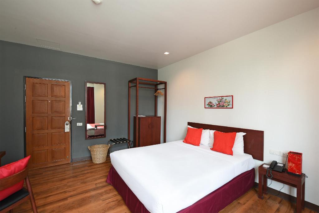 Ruamchitt Plaza Hotel