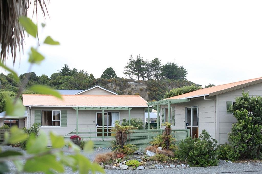 252 Beachside Motels & Holiday Park