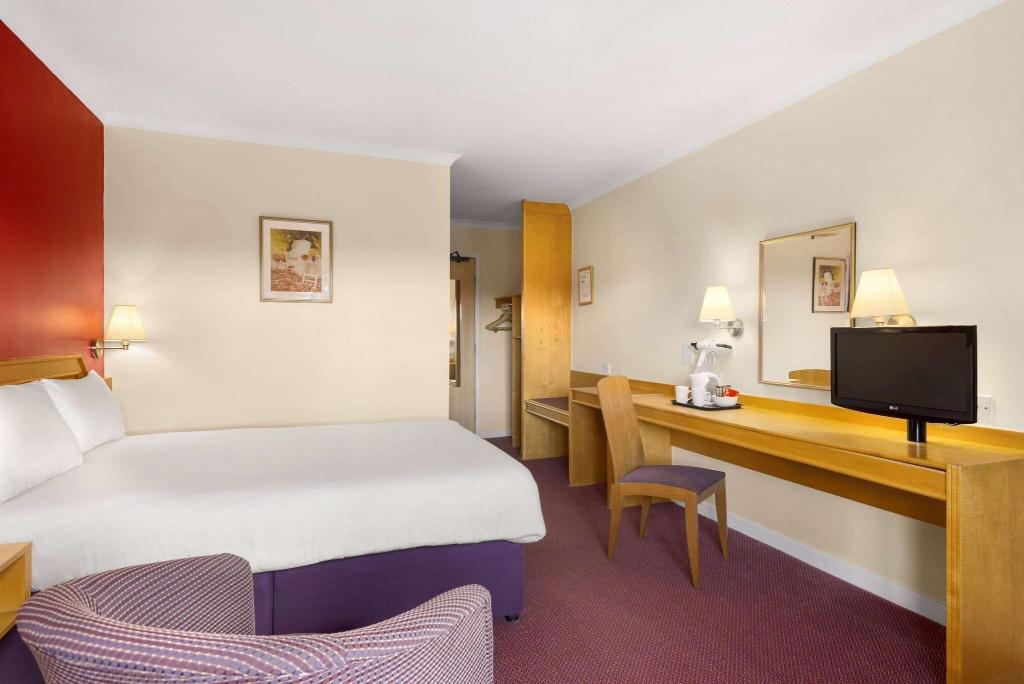 Days Inn By Wyndham Hamilton