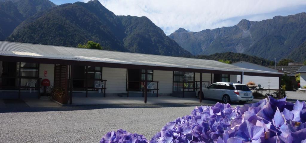 Lake Matheson
