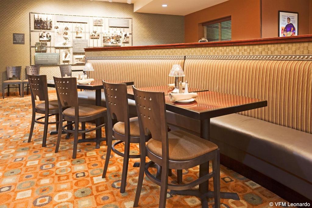 Holiday Inn Hotel & Suites Green Bay Stadium en Green Bay (y