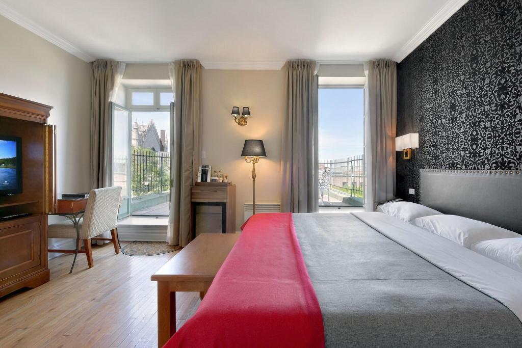 Hotel Bonaparte Montreal