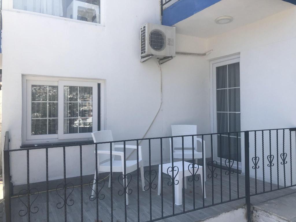 Lizo Hotel