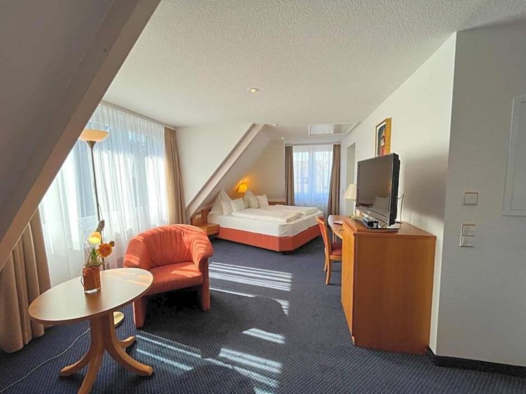 ATRIUM HOTEL BADEN