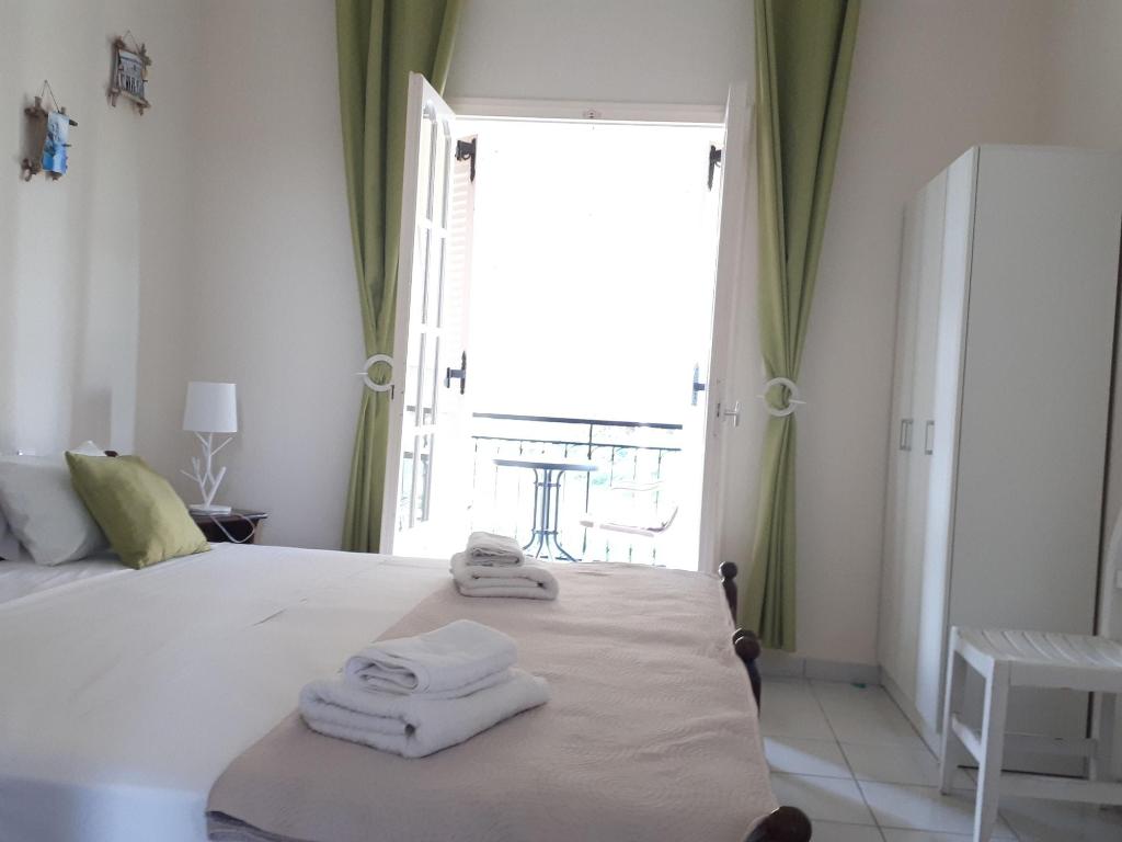 Asprokavos Apartments