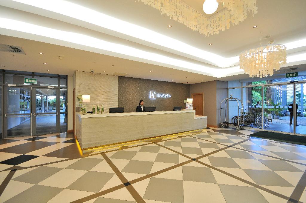 hotel-thumb