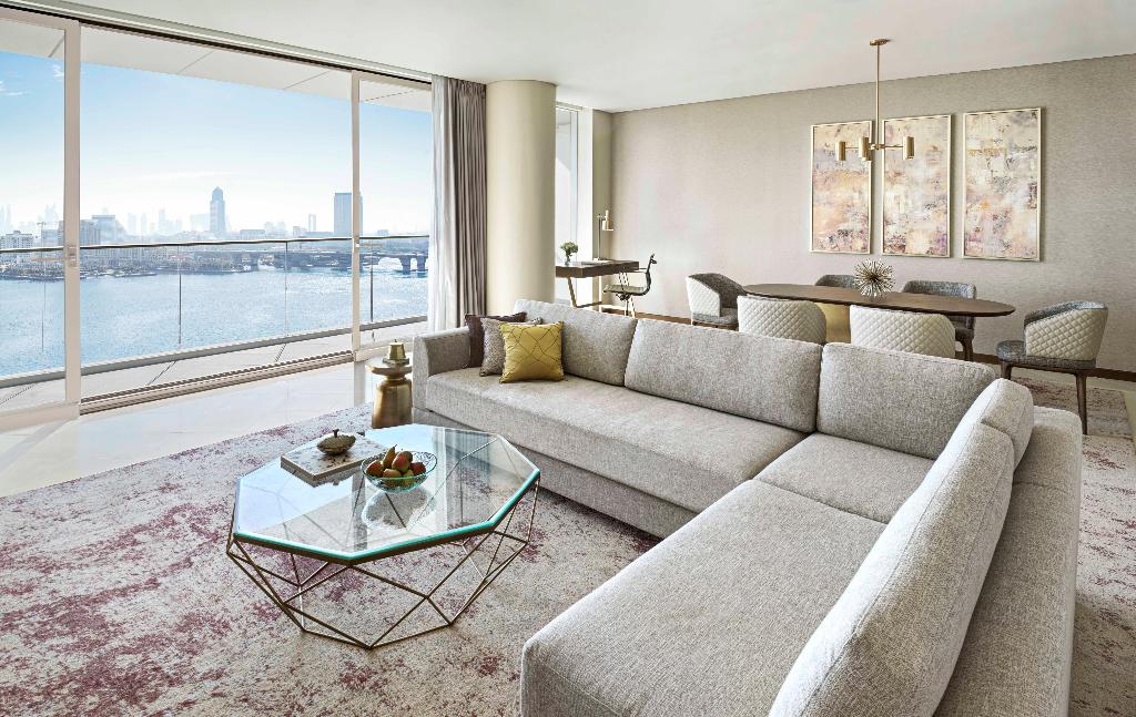 InterContinental Residence Suites Dubai F.C.