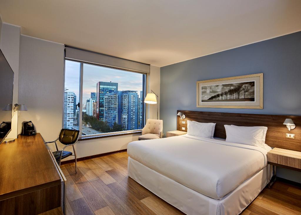 Radisson Blu Plaza El Bosque Santiago