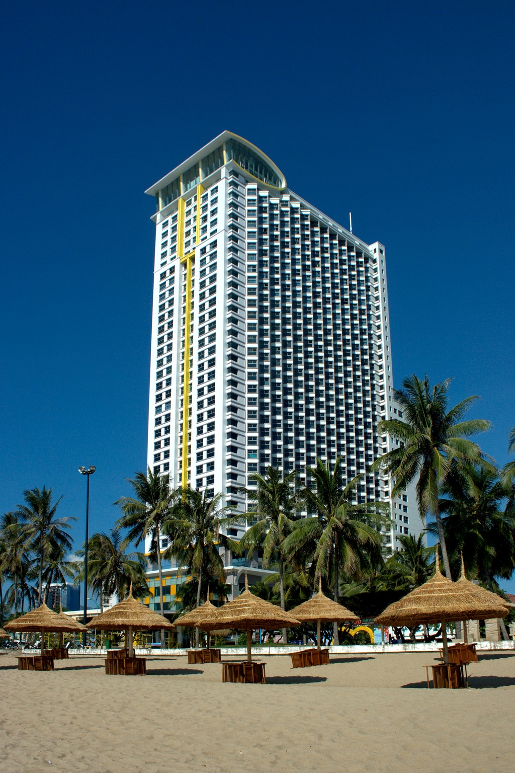 hotel-thumb