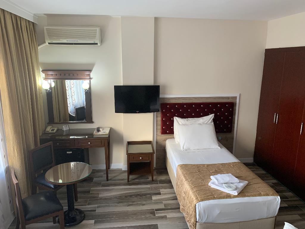 Kecik Hotel