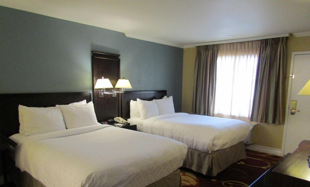 Clarion Inn Near China Lake Naval Station
