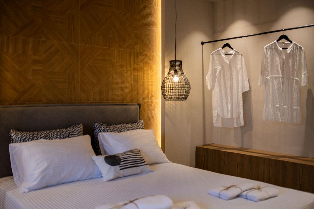  Sunny Hill – Adults only 16+