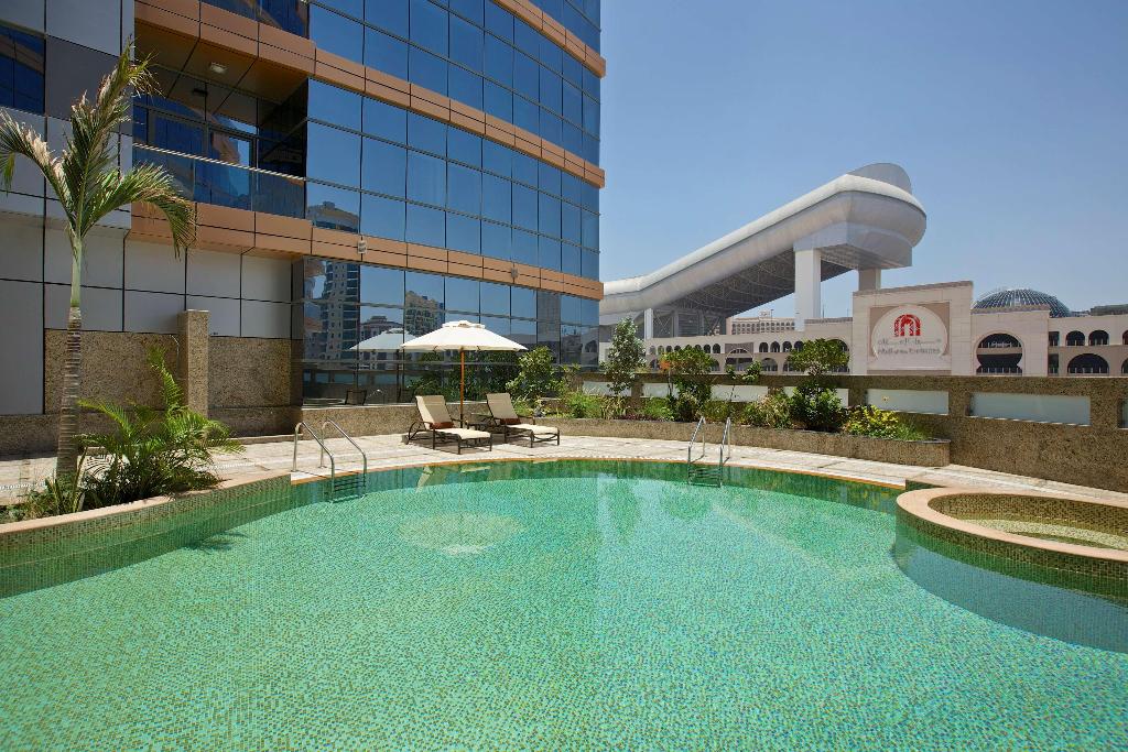 hotel-thumb
