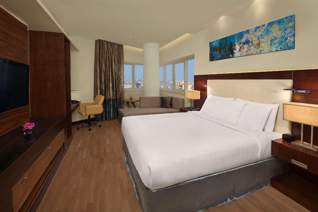 hotel-thumb