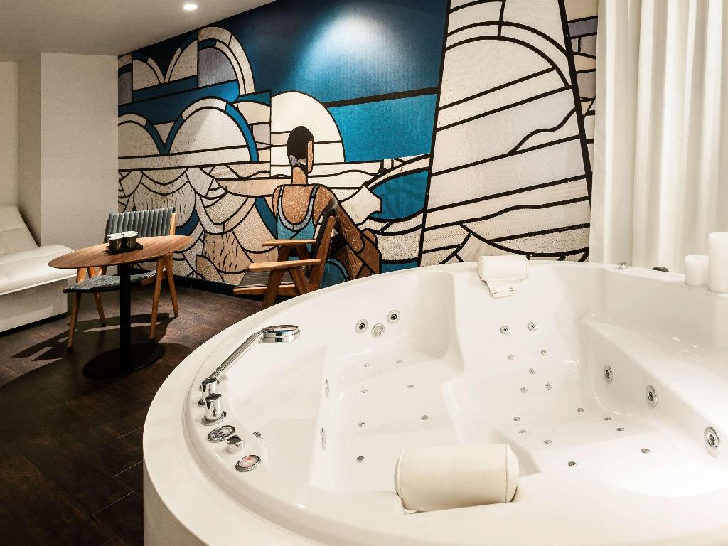 Imagem da galeria de Hôtel Molitor Paris - Mgallery