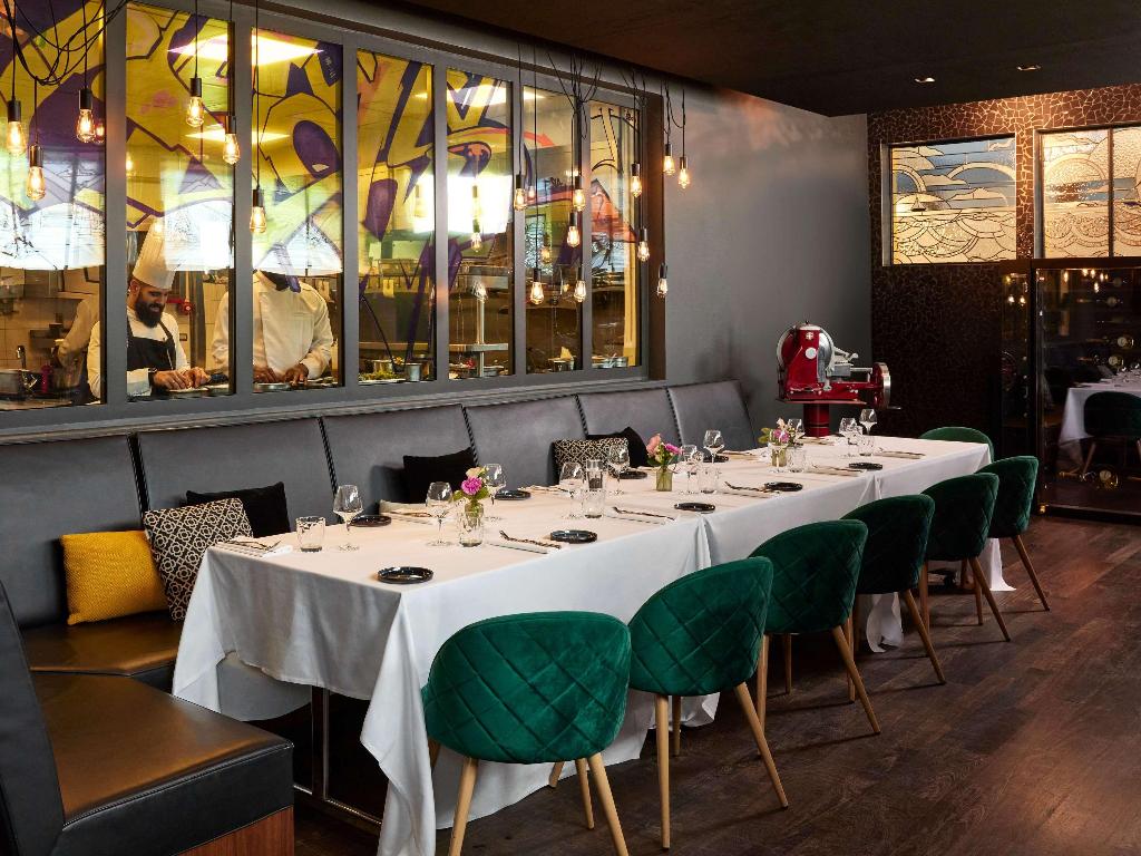 Imagem da galeria de Hôtel Molitor Paris - Mgallery