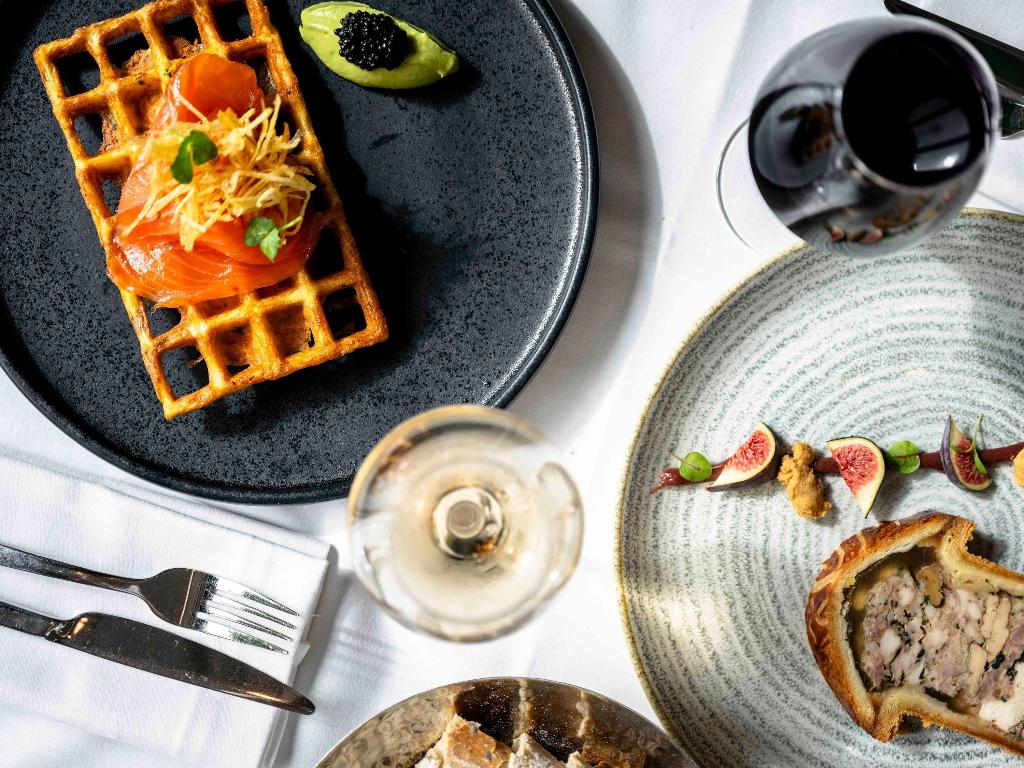 Imagem da galeria de Hôtel Molitor Paris - Mgallery