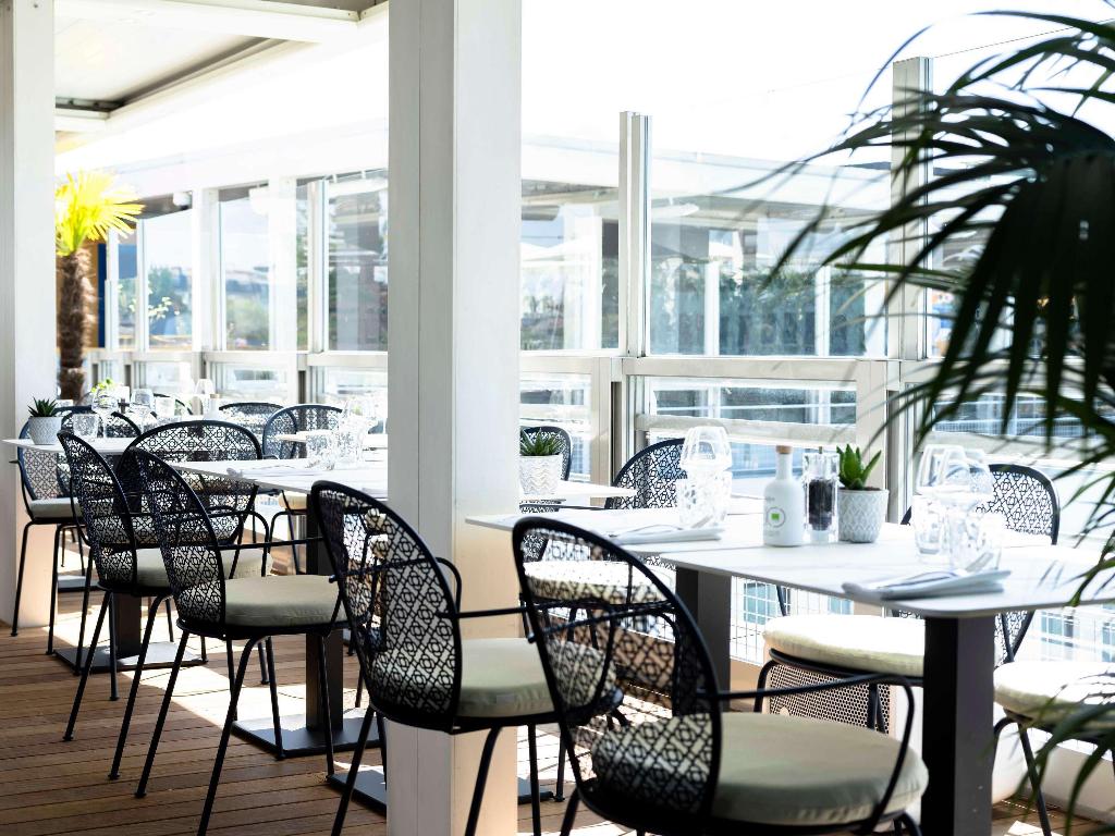 Imagem da galeria de Hôtel Molitor Paris - Mgallery