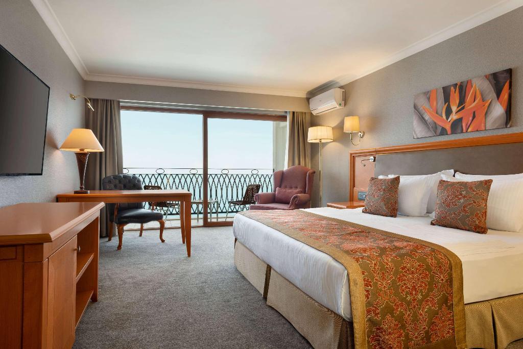 La Quinta By Wyndham Giresun
