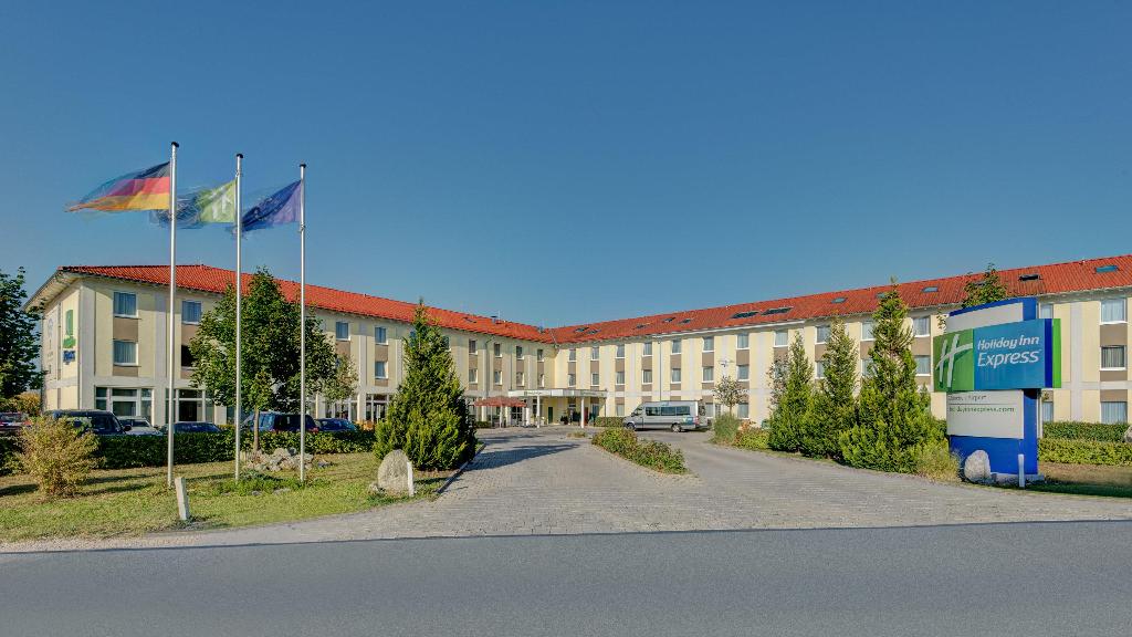 hotel-thumb