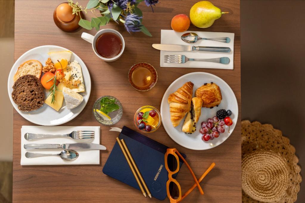 Hotel Midnight Hotel Paris, Frankreich, Paris. Großes 2