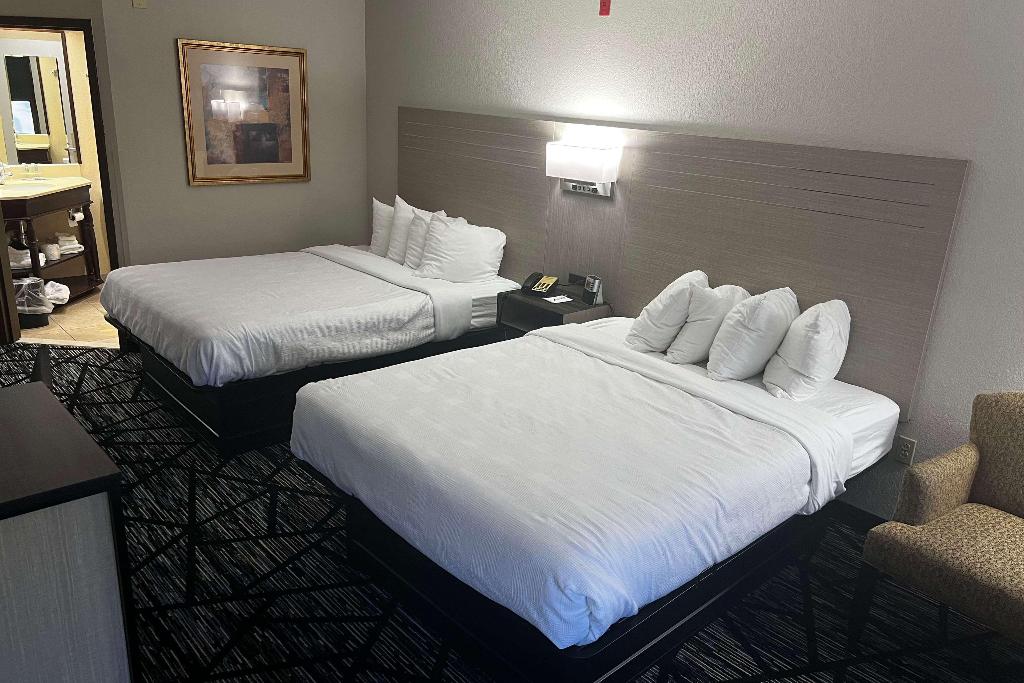 Baymont By Wyndham Monroe Ohio