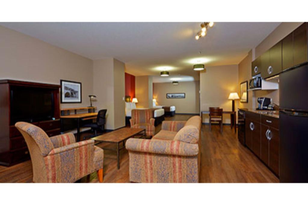 Quality Inn & Suites Saskatoon