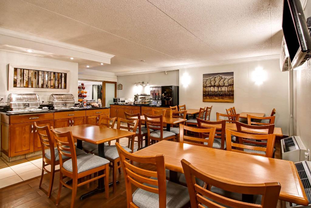Quality Inn photo 42