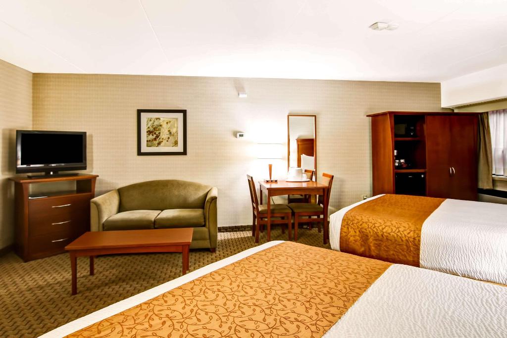 Quality Inn photo 81