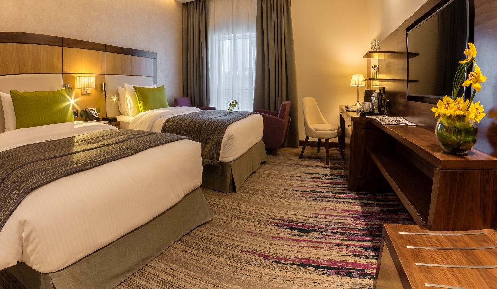 hotel-thumb